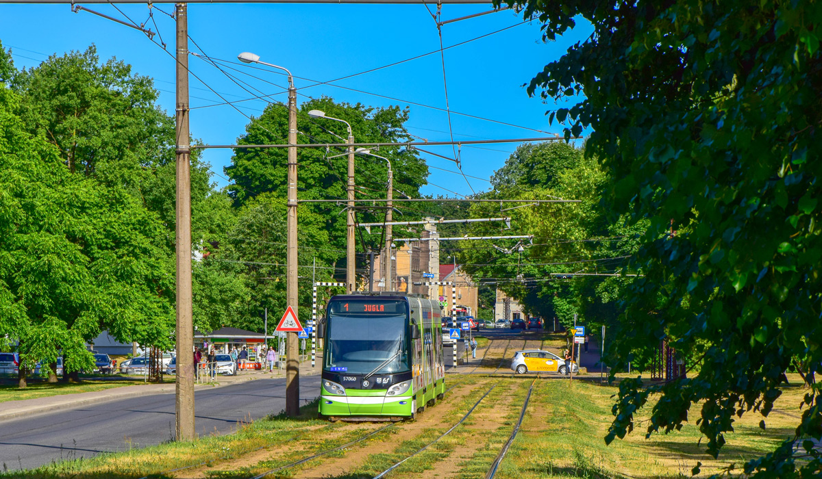 Рига, Škoda 15T ForCity Alfa Riga № 57060