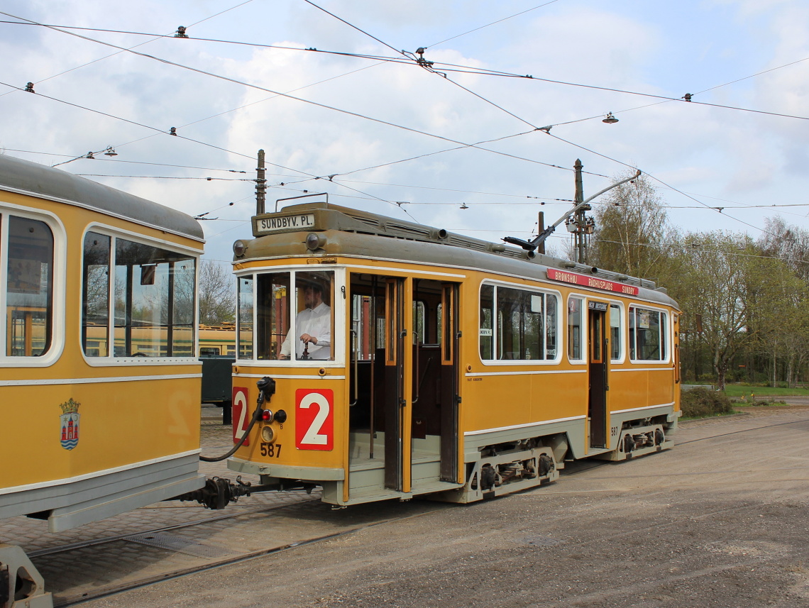 Скьолленесхольм, Четырёхосный моторный KS Lunding № 587