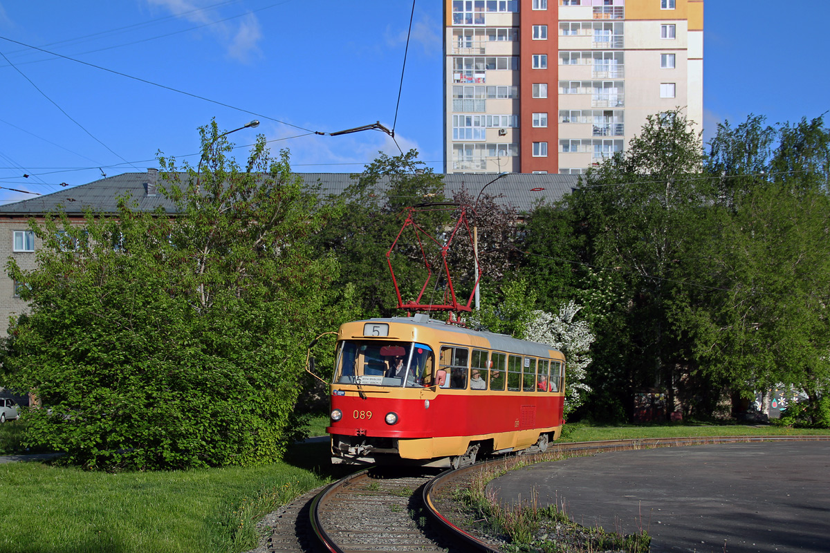 Jekatěrinburg, Tatra T3SU (2-door) č. 089
