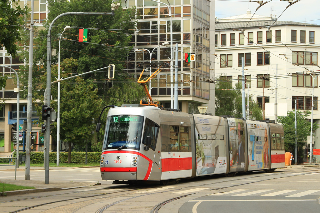 Брно, Škoda 13T Elektra № 1945