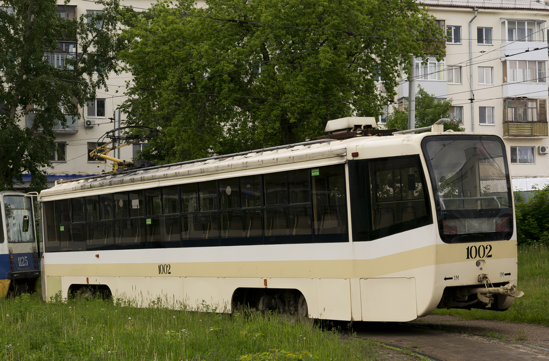 Уфа, 71-619А № 1002