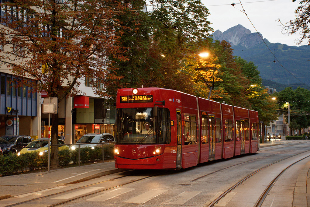 Инсбрук, Bombardier Flexity Outlook № 353