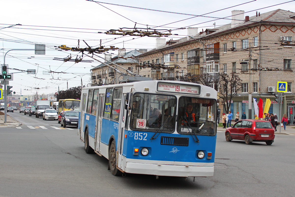 Чебоксары, ЗиУ-682Г-016 (012) № 852