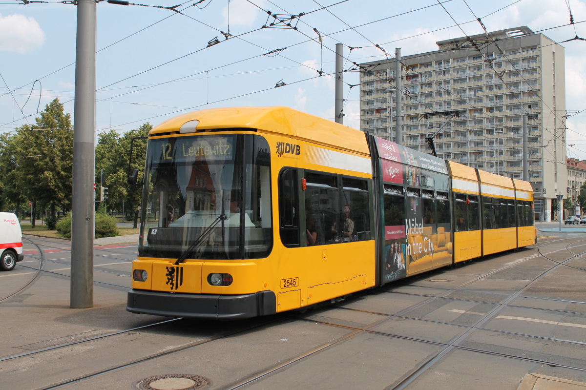 Дрезден, SachsenTram NGT 6 DD № 2545