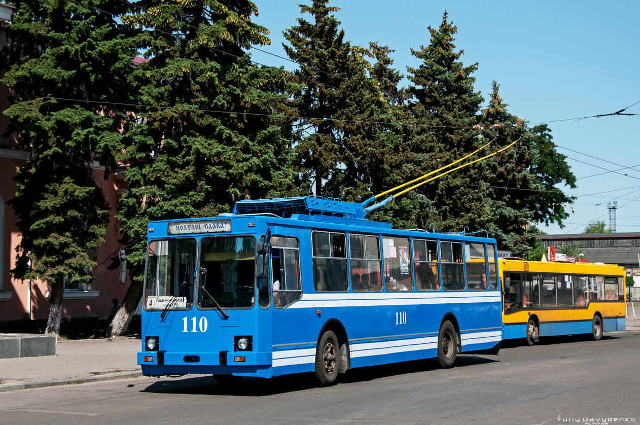 Полтава, ЮМЗ Т2 № 110