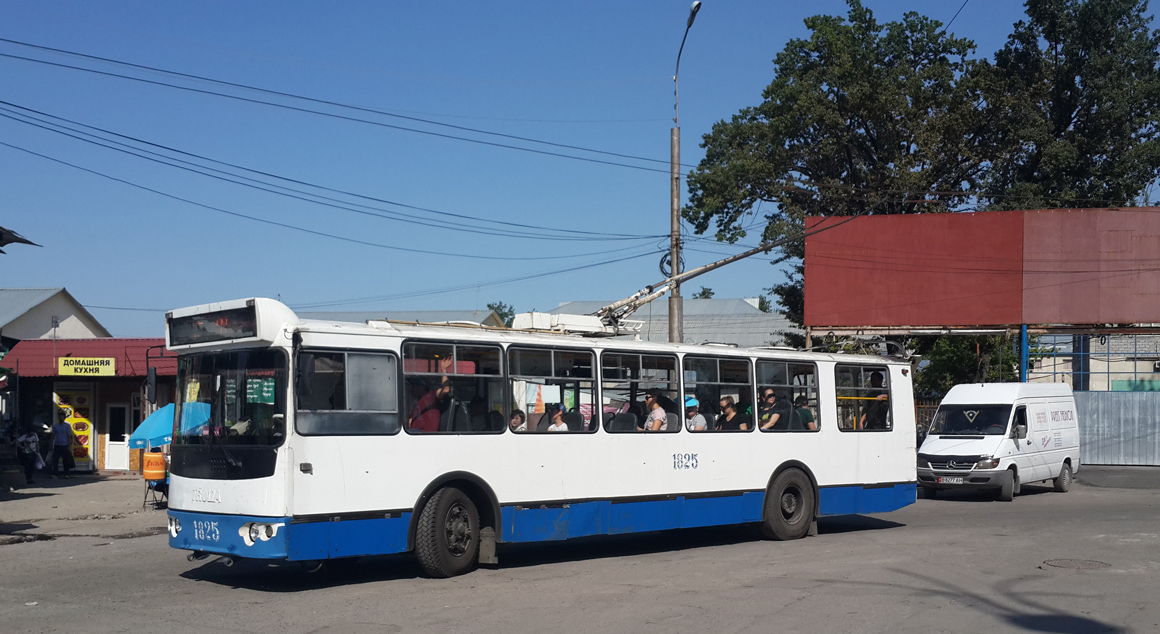 Бишкек, ЗиУ-682Г-016.05 № 1825