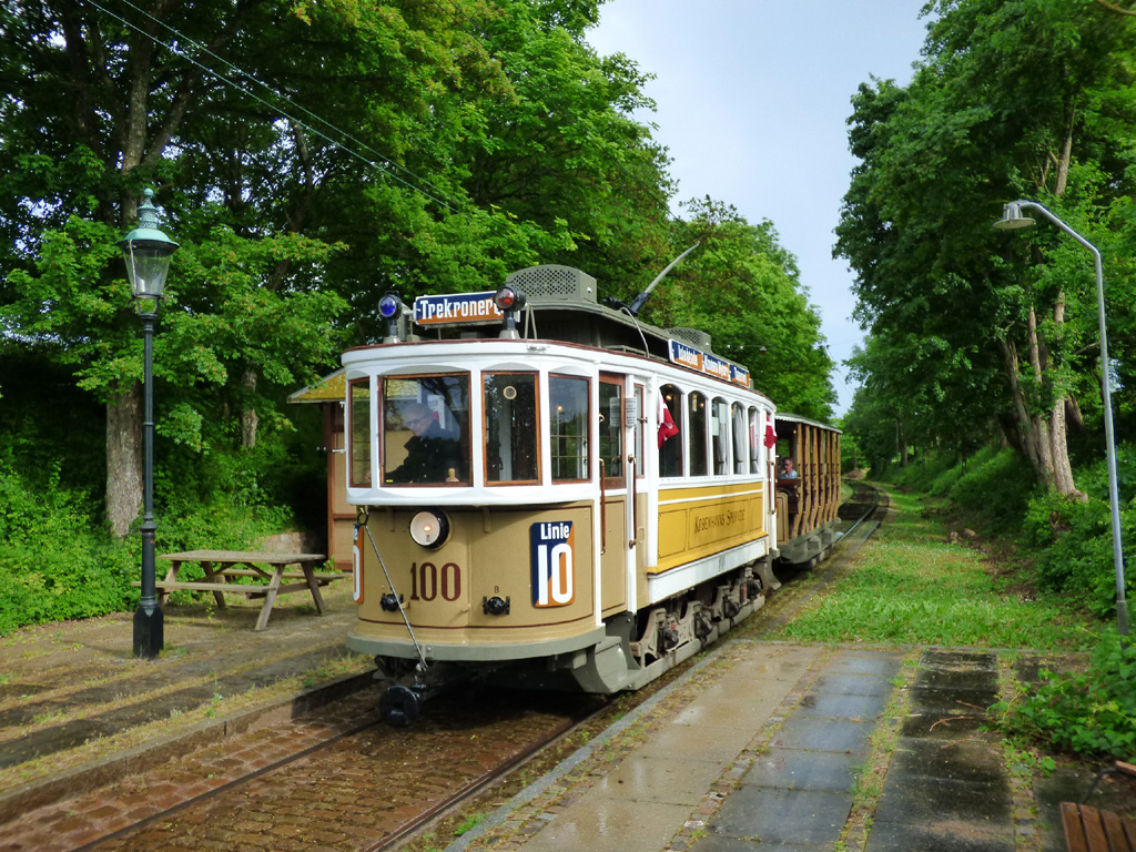 Скьолленесхольм, Четырёхосный моторный вагон № 100; Скьолленесхольм — 40-летний юбилей музея — 26.05.2018.