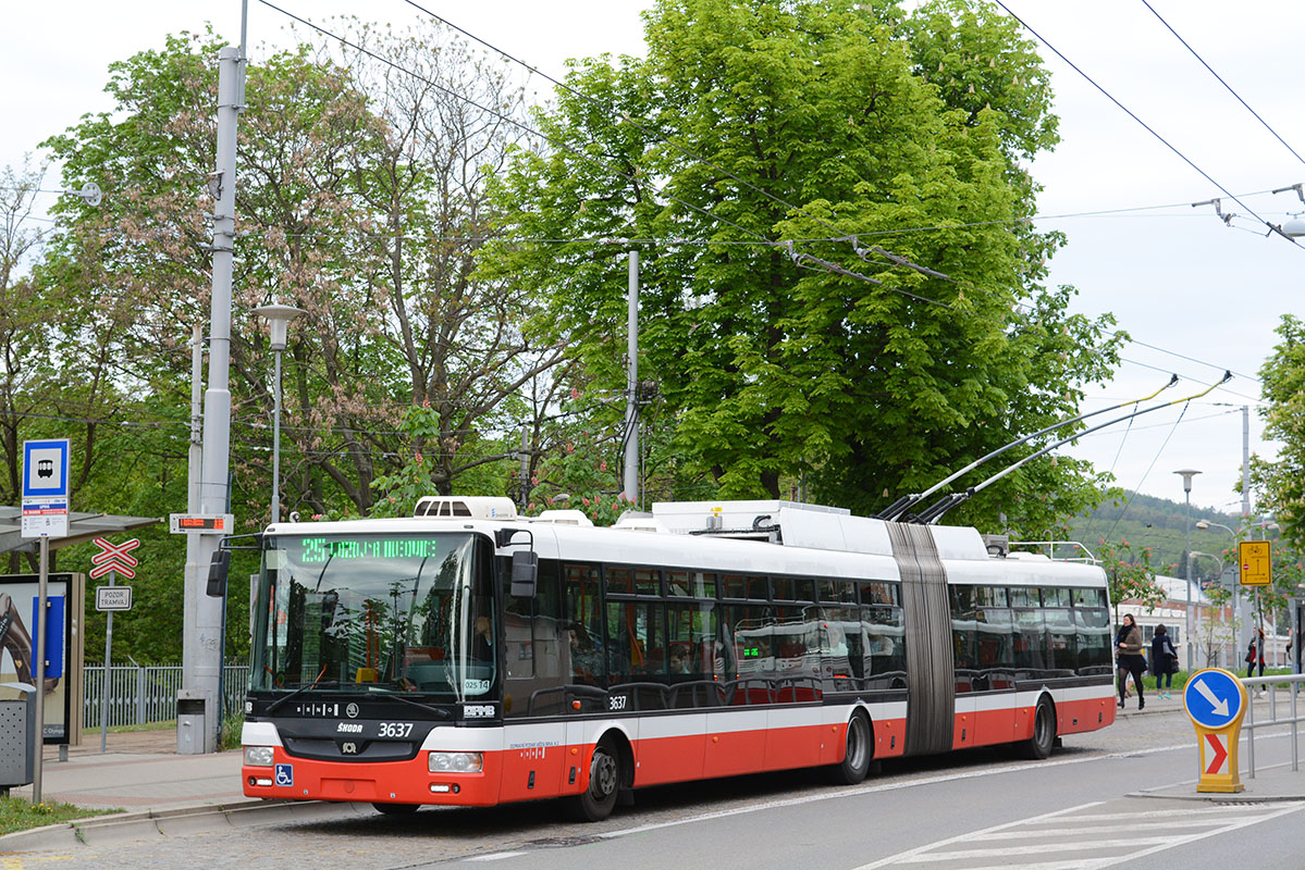 Брно, Škoda 31Tr SOR № 3637
