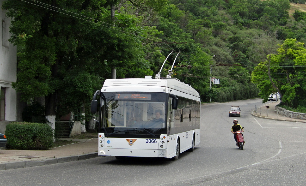 Севастополь, Тролза-5265.02 «Мегаполис» № 2066