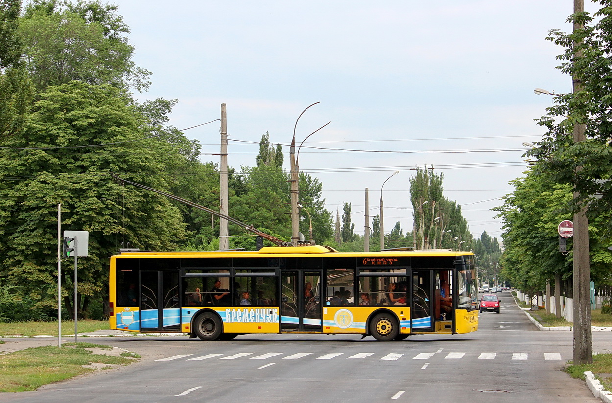 Кременчуг, ЛАЗ E183D1 № 202