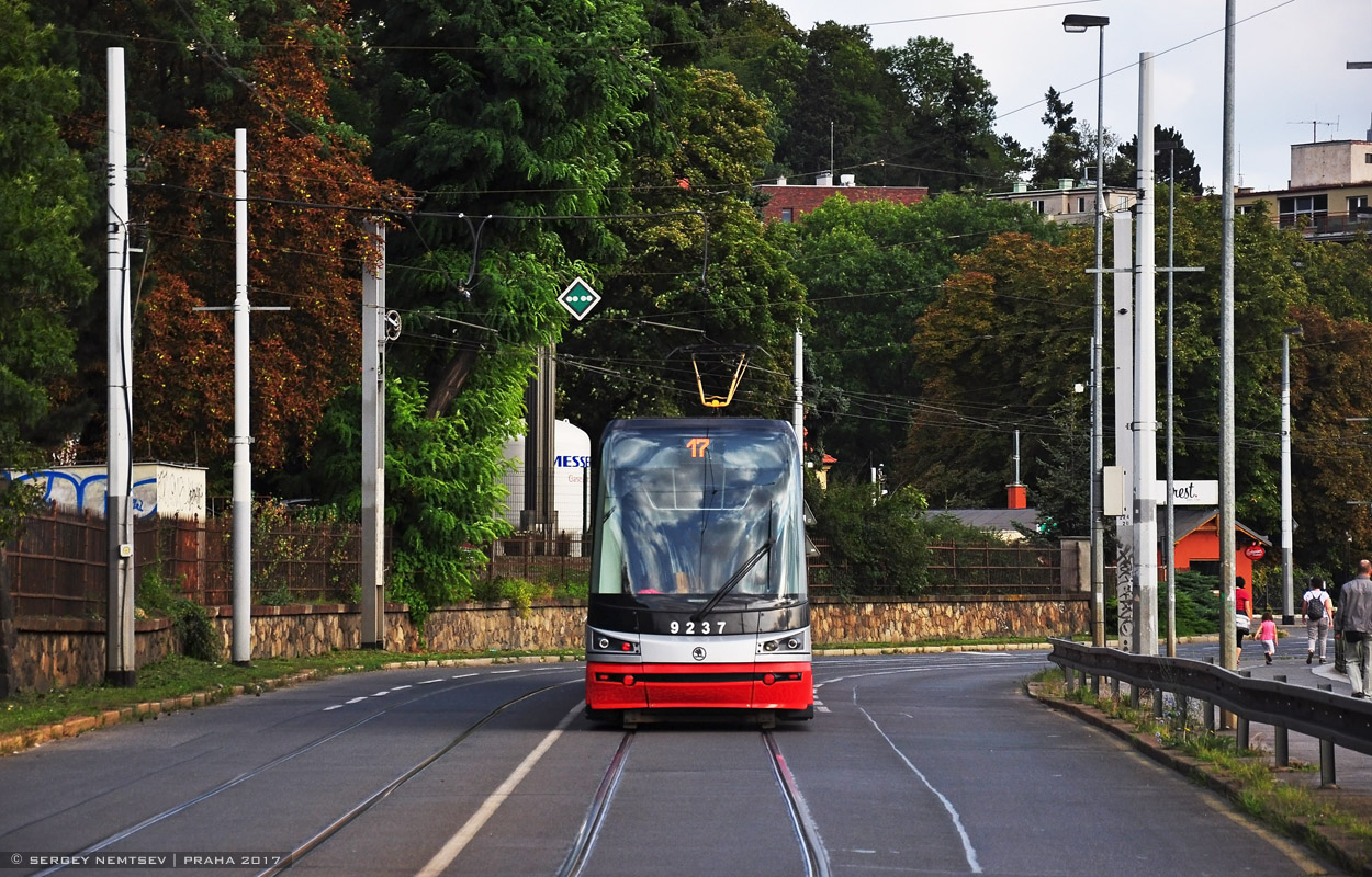 Прага, Škoda 15T3 ForCity Alfa Praha № 9237