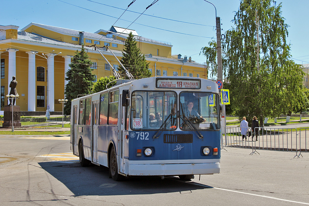 Чебоксары, ЗиУ-682Г-016 (012) № 792