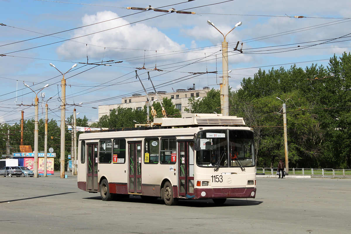 Chelyabinsk, LiAZ-5280 (VZTM) nr. 1153