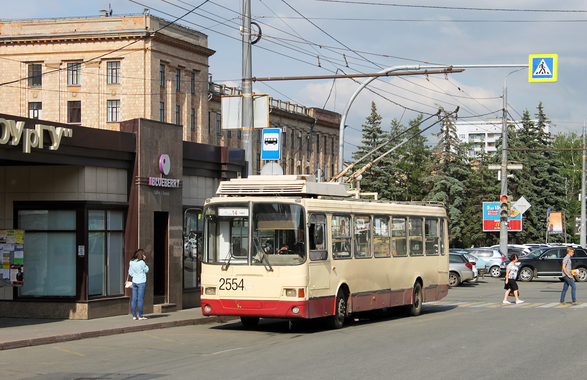 Челябинск, ЛиАЗ-5280 (ВЗТМ) № 2554