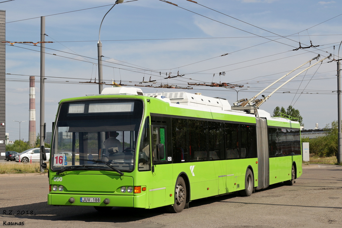 Каунас, Berkhof Premier AT18 № 050