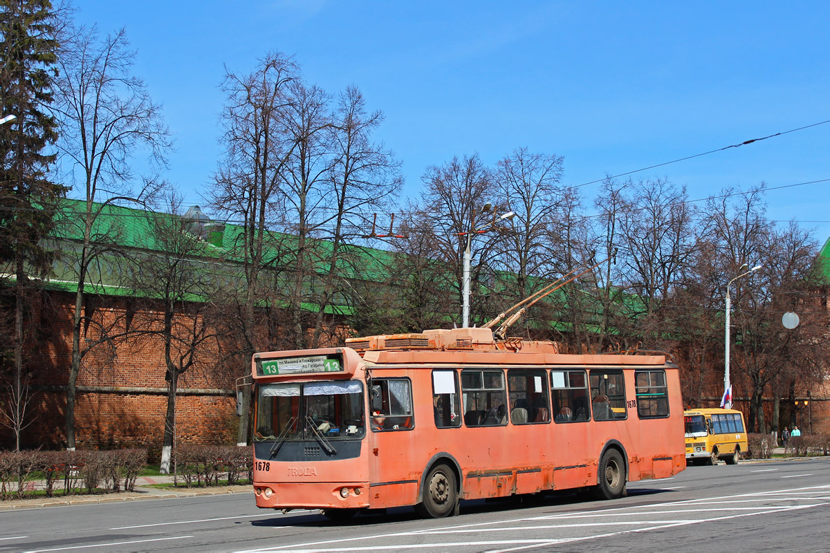 Nizhny Novgorod, ZiU-682G-016.03 # 1678