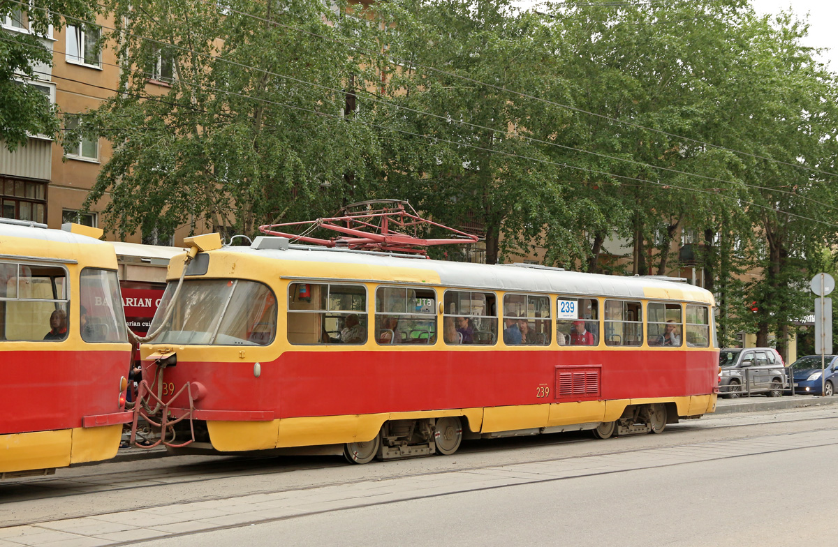 Екатеринбург, Tatra T3SU № 239