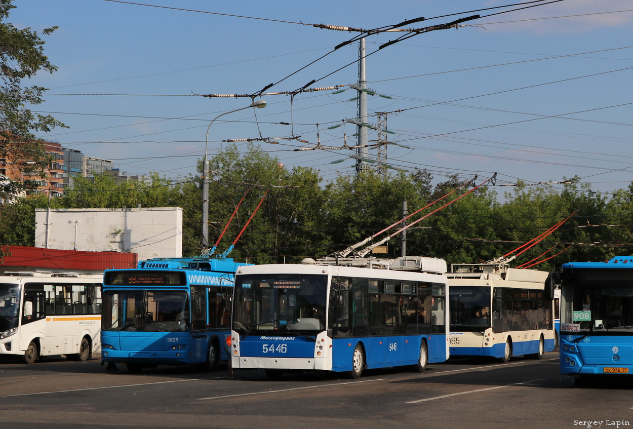 Москва, Тролза-5265.00 «Мегаполис» № 5446 Москва, Тролза-5265.00 «Мегаполис» № 5446