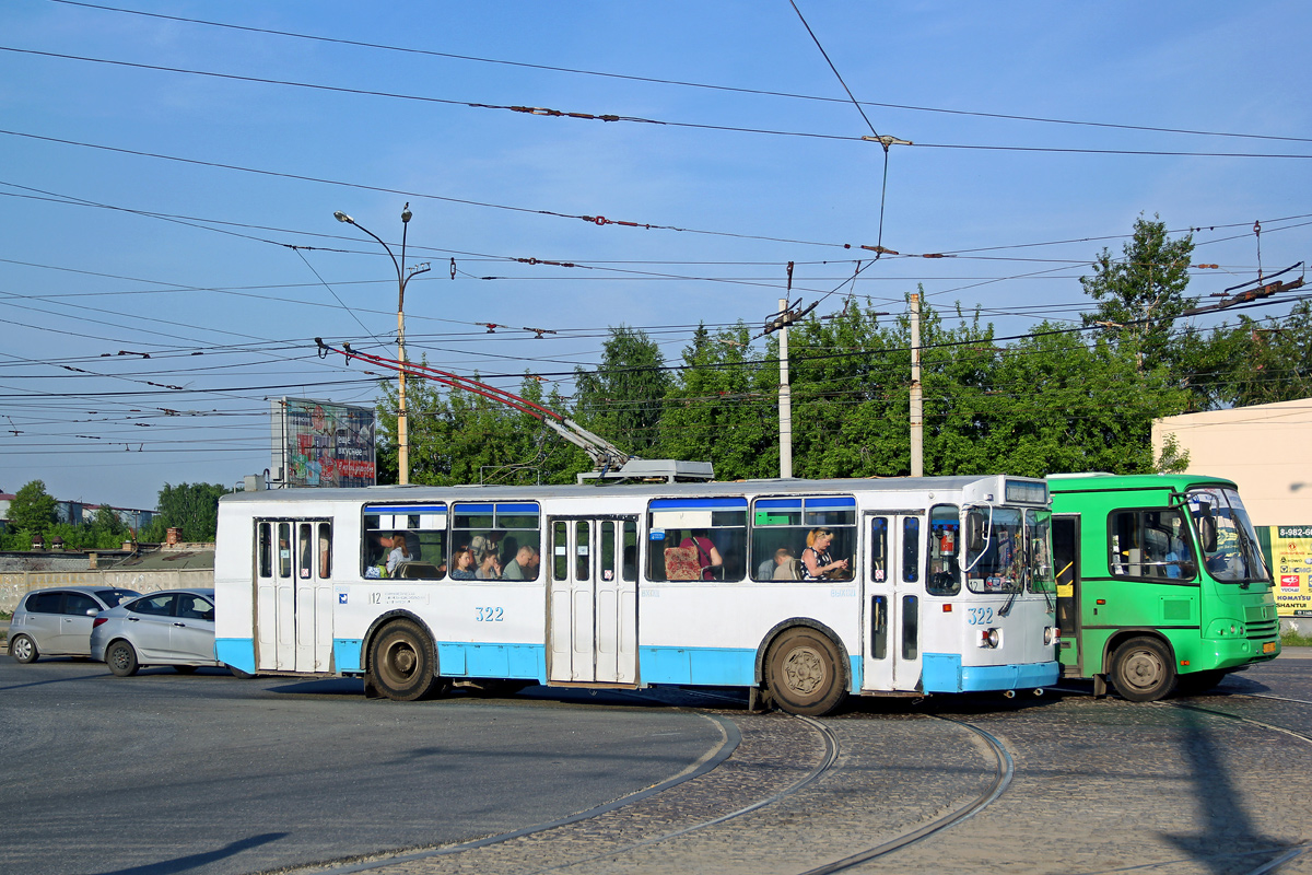 Екатеринбург, ЗиУ-682Г-014 [Г0Е] № 322