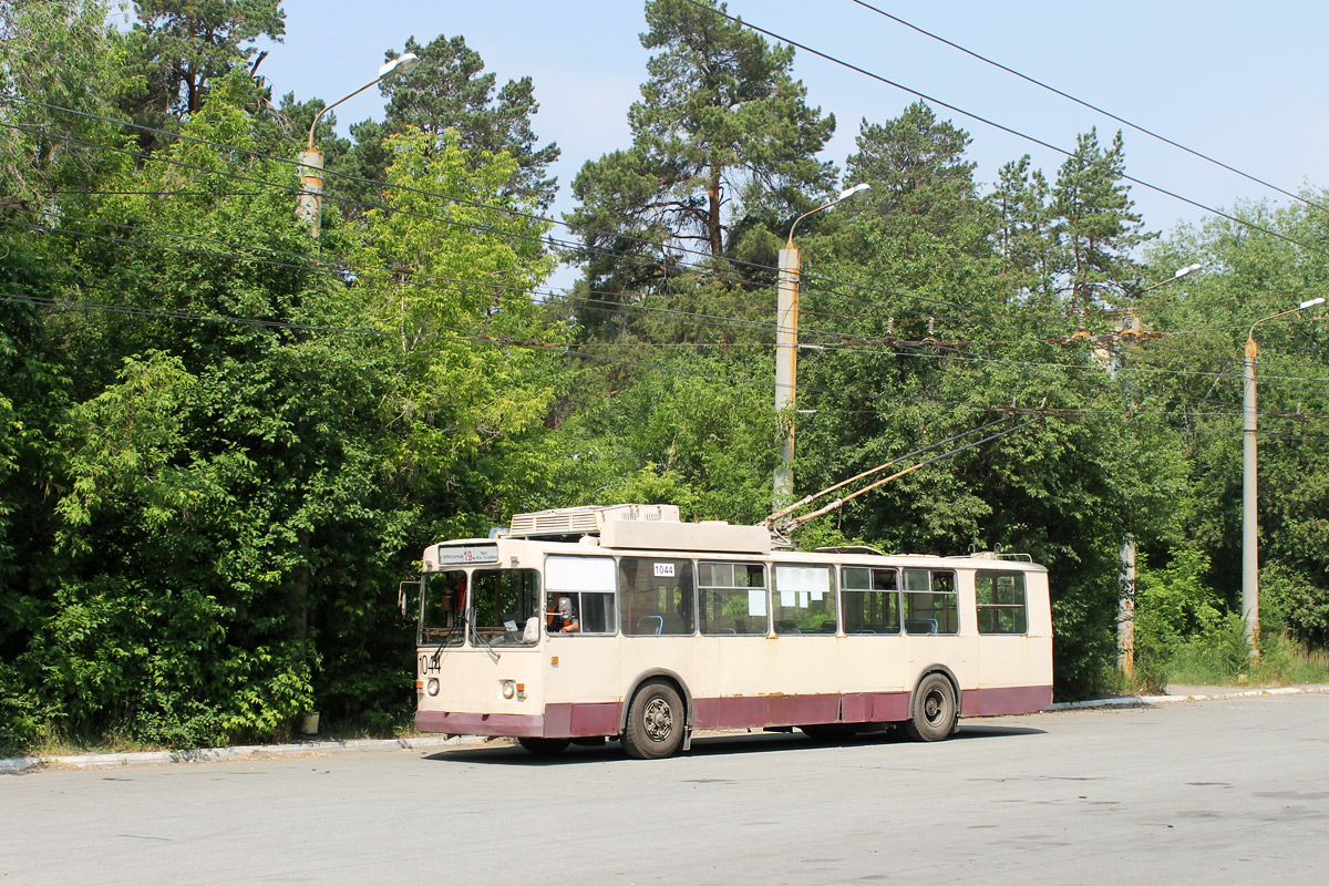 Челябинск, ЗиУ-682Г [Г00] № 1044
