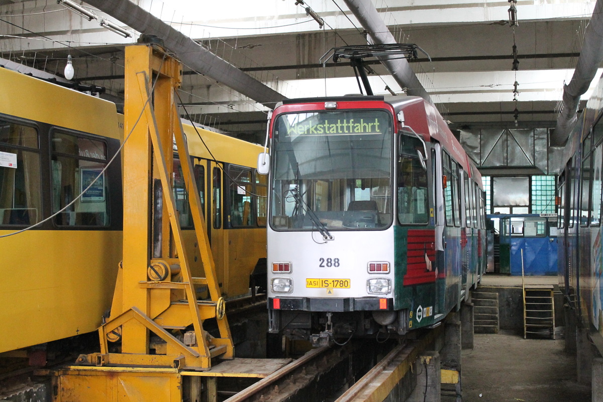 Яссы, Duewag M6D № 288