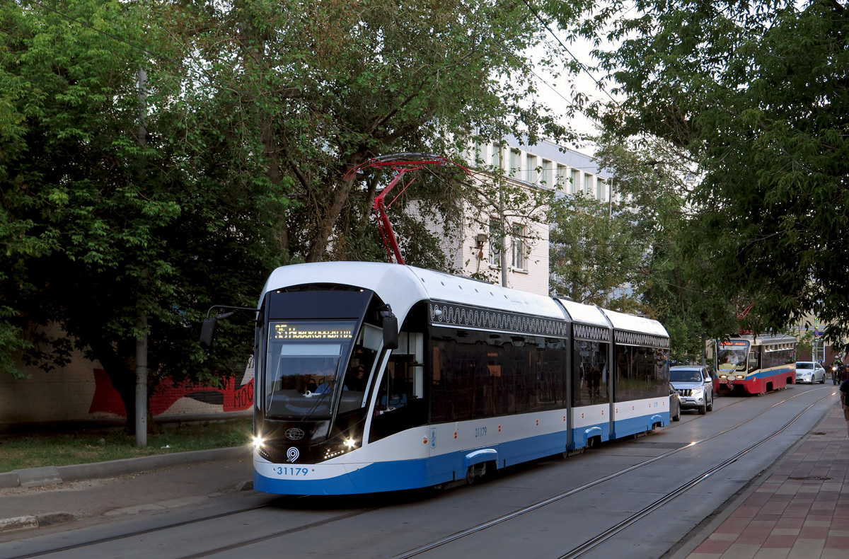 Moskau, 71-931M “Vityaz-M” Nr. 31179