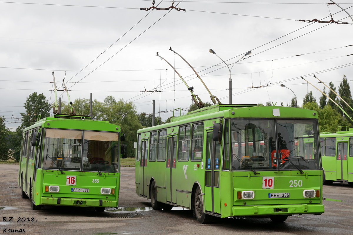 Каунас, Škoda 14Tr02 № 250; Каунас, Škoda 14Tr01 № 355