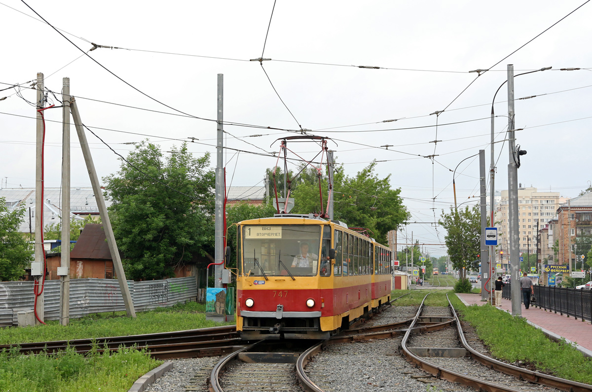 Екатеринбург, Tatra T6B5SU № 747