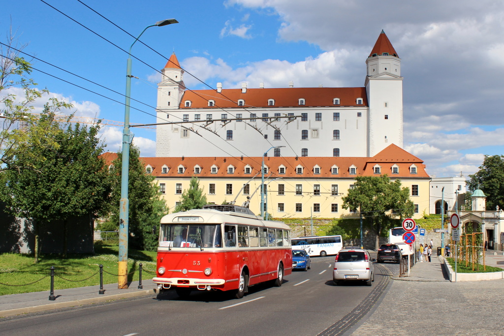 Братислава, Škoda 9TrHT28 № 53