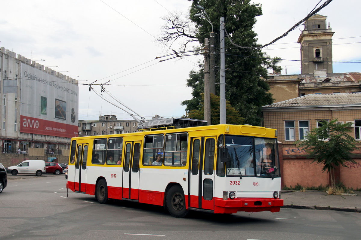 Одесса, ЮМЗ Т1Р (Т2П) № 2032
