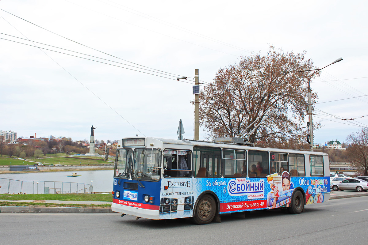 Чебоксары, ЗиУ-682Г-016 (012) № 821