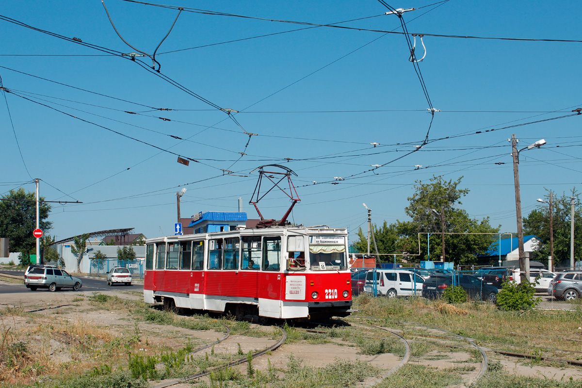 Саратов, 71-605 (КТМ-5М3) № 2210