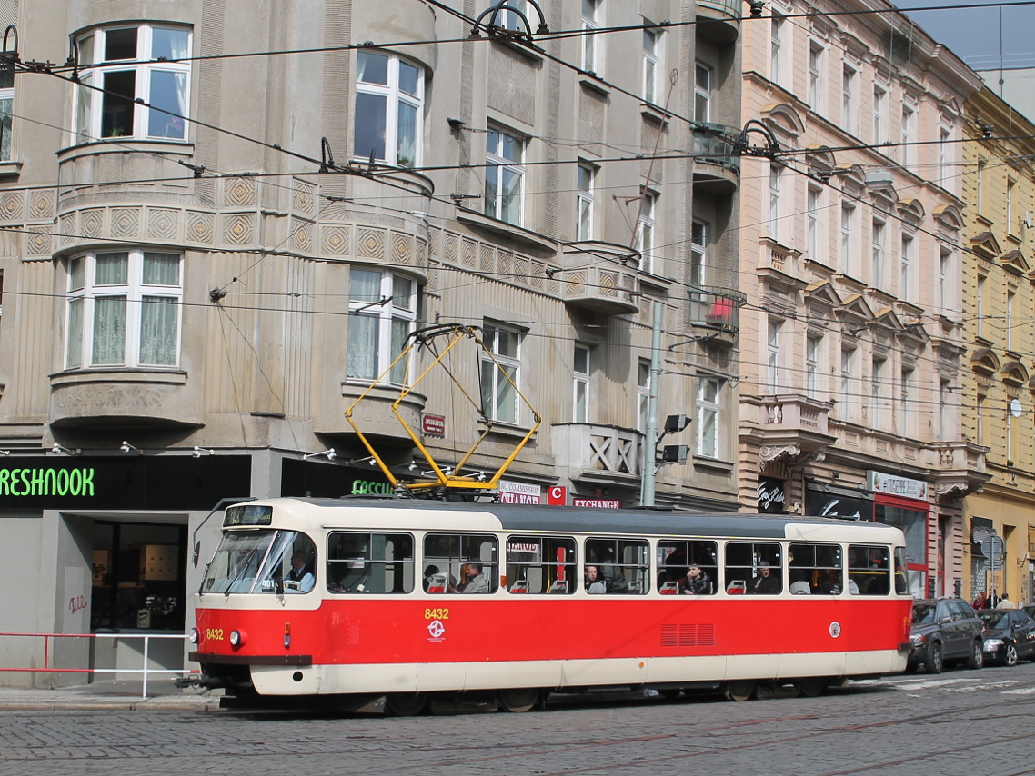 Прага, Tatra T3R.P № 8432