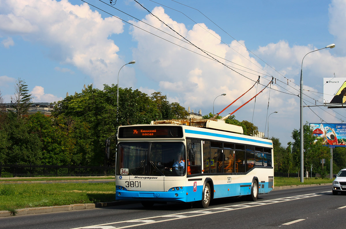 Москва, СВАРЗ-МАЗ-6235.00 № 3801