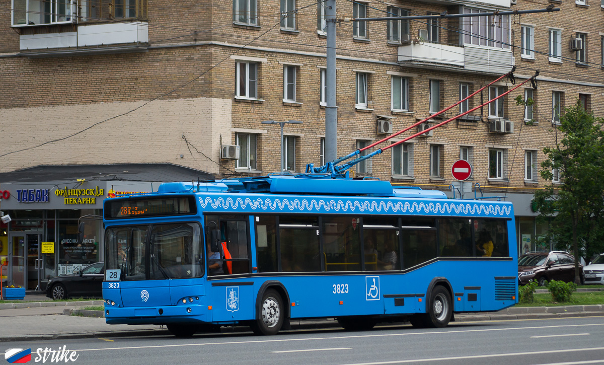 Москва, СВАРЗ-МАЗ-6235.00 № 3823