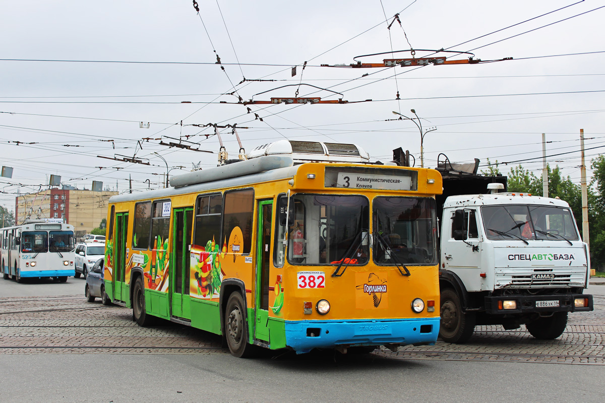 Jekatyerinburg, BTZ-5276-04 — 382