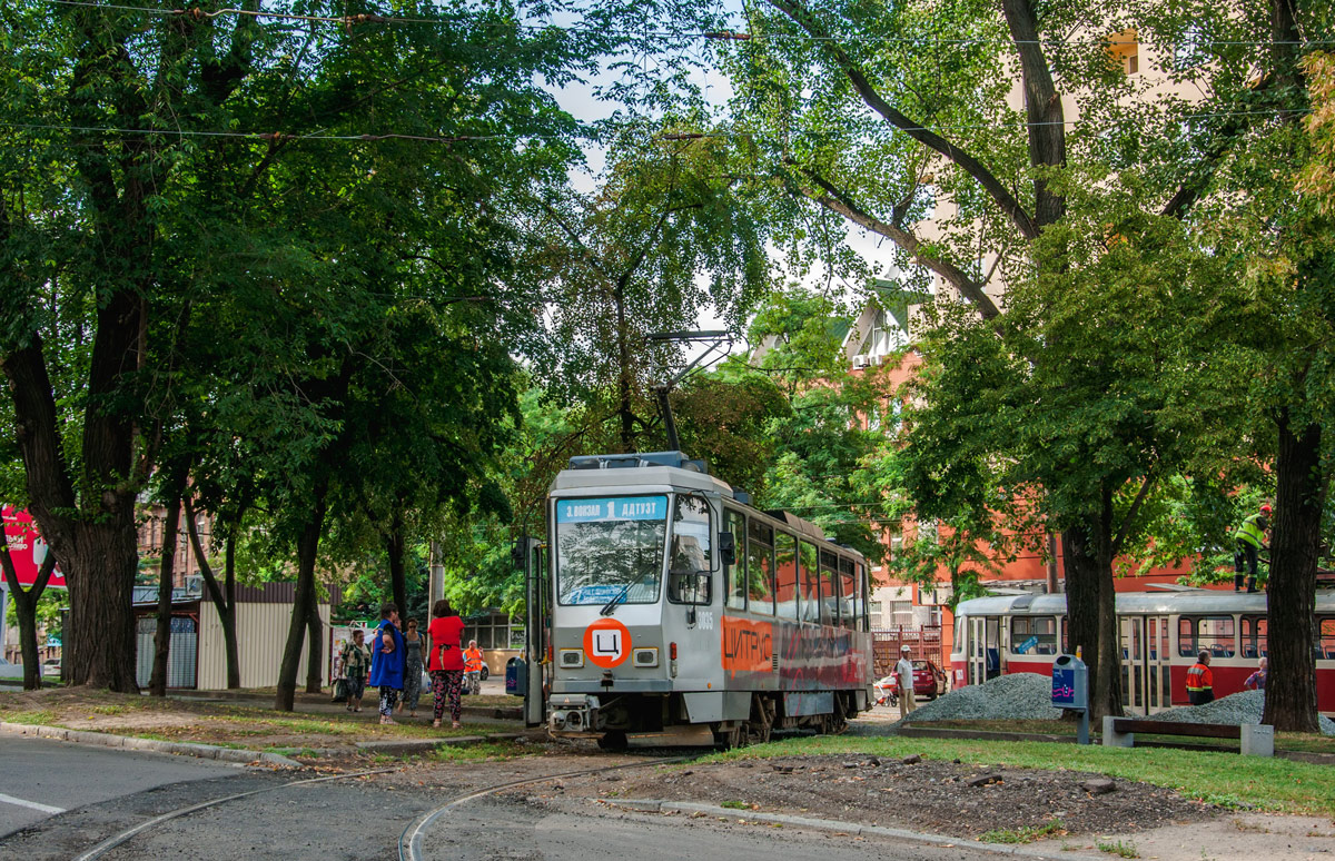 Днепър, Tatra T6A2M № 3035