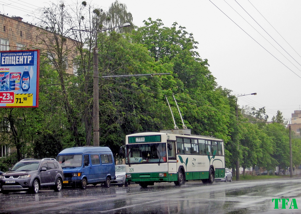 Lutsk, MPK/Jelcz 120MT № 221