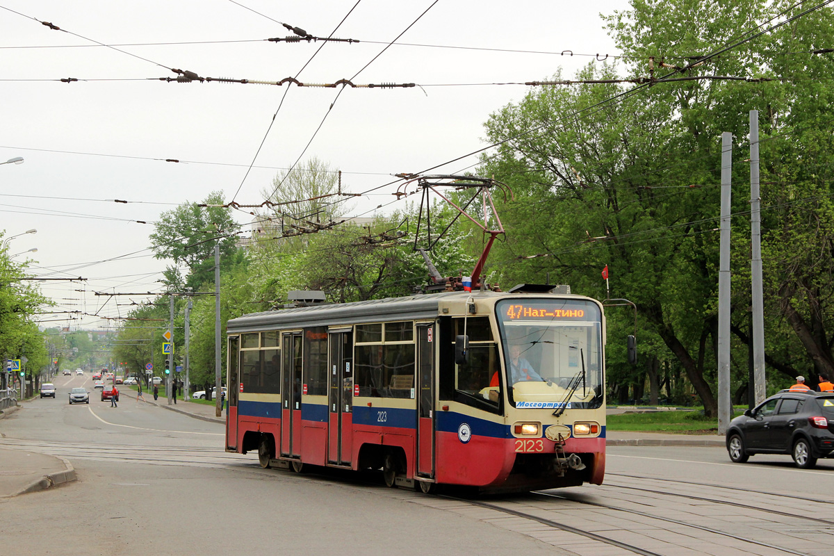Москва, 71-619А № 2123