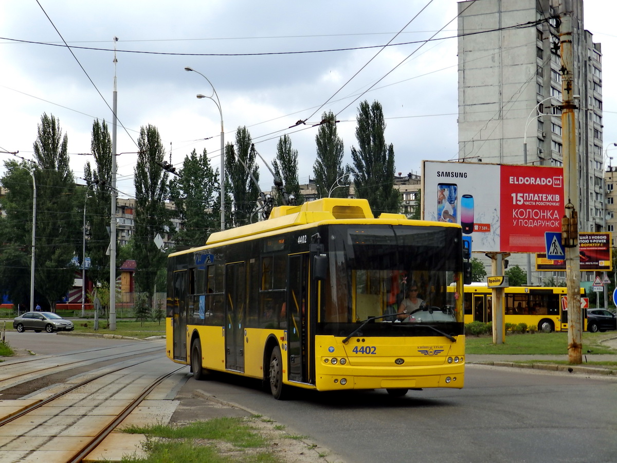 Киев, Богдан Т70110 № 4402