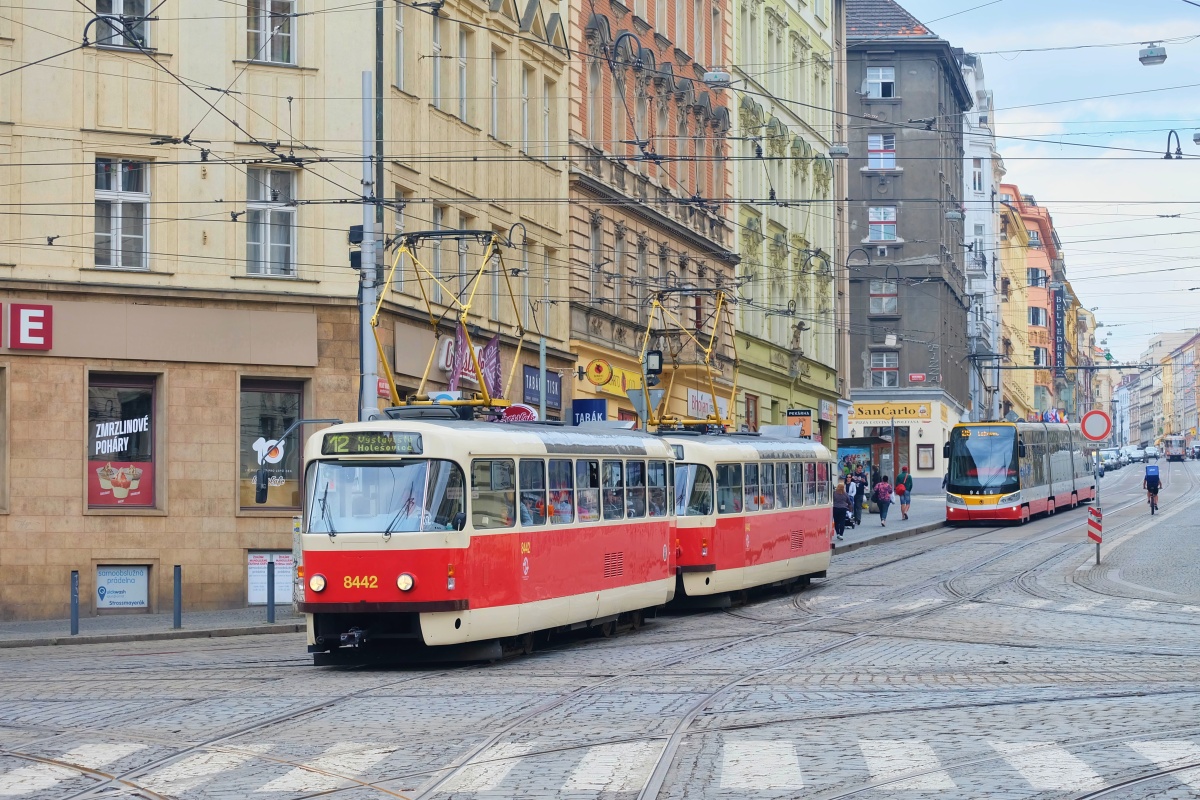Прага, Tatra T3R.P № 8442