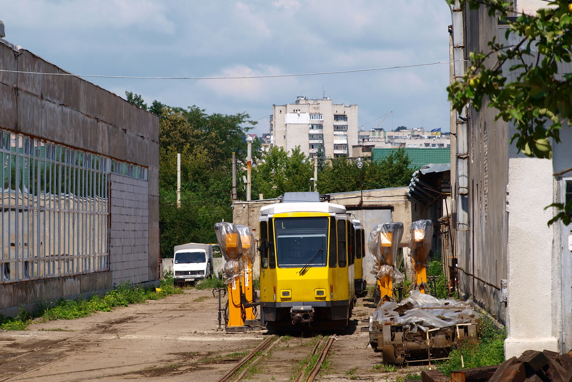 Львов, Tatra KT4DM № 1193