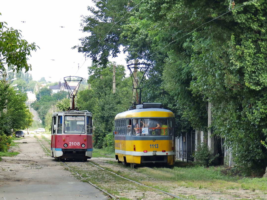Николаев, Tatra T3M.05 № 1113; Николаев, 71-605 (КТМ-5М3) № 2108