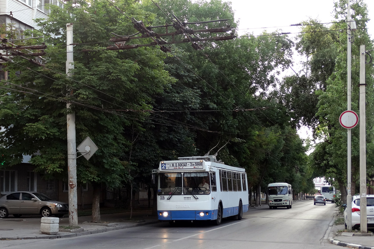 Ростов-на-Дону, ЗиУ-682Г-016.02 (с широкой 1-й дверью) № 315