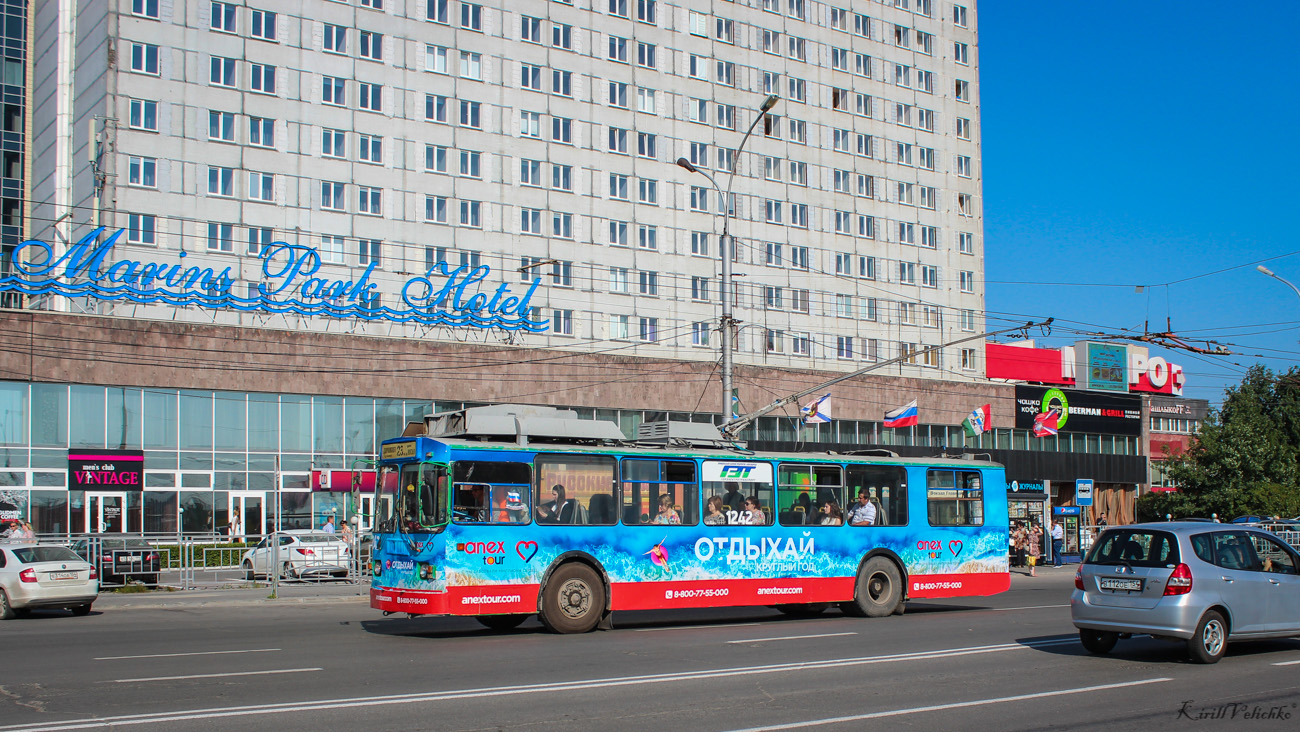 Новосибирск, СТ-682Г № 1242