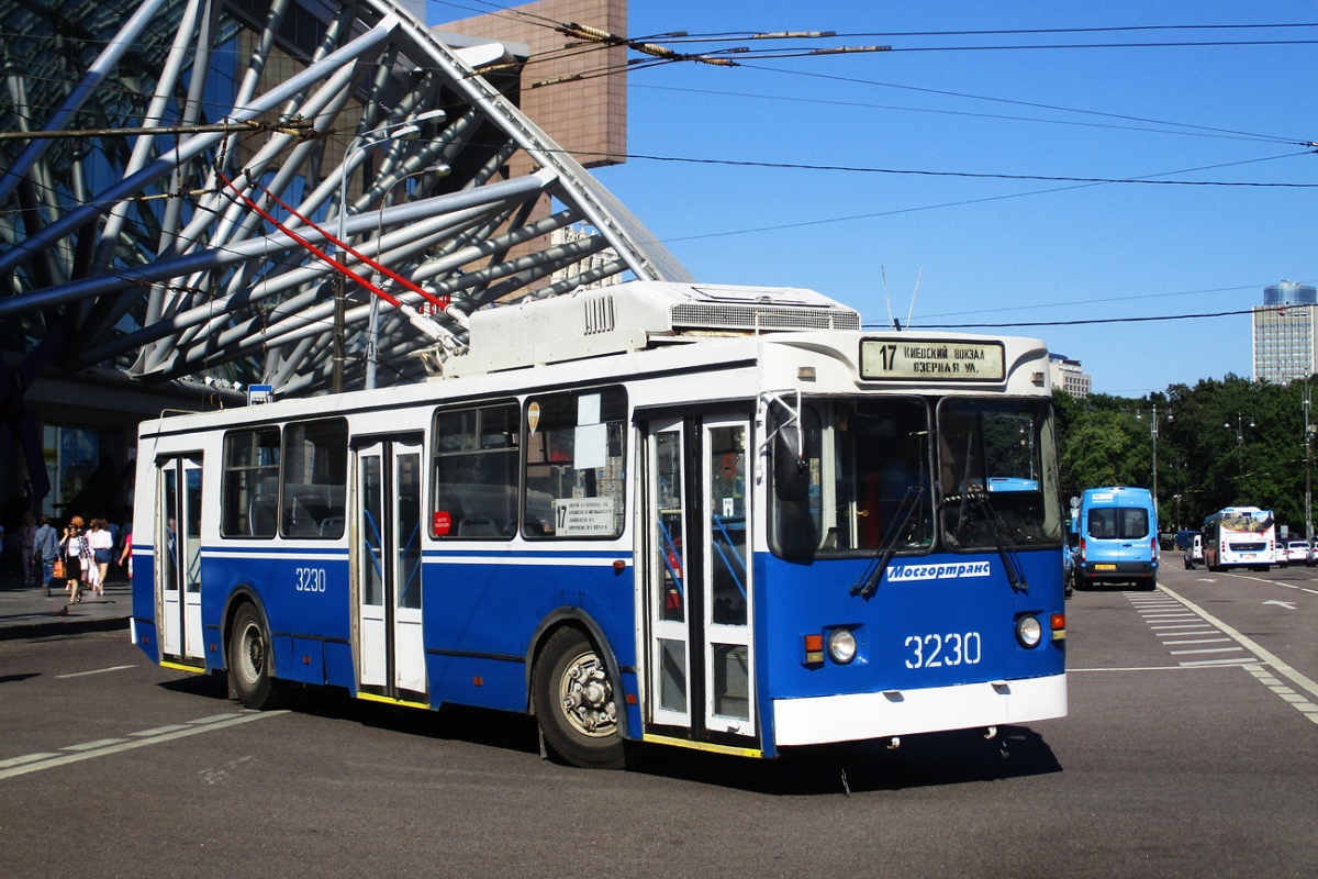 Москва, ЗиУ-682ГМ1 (с широкой передней дверью) № 3230