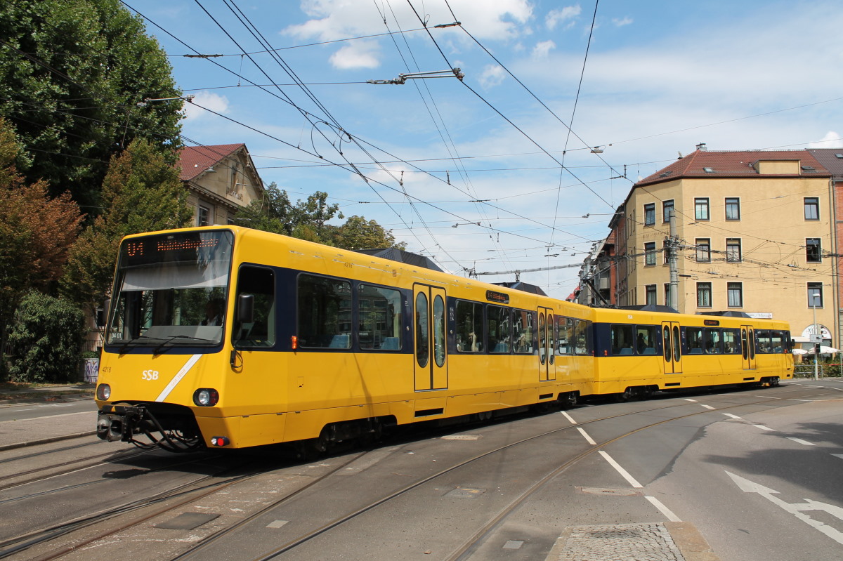 Штутгарт, Duewag DT8.S № 4218