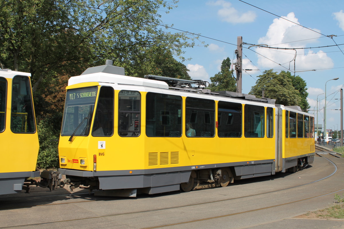 Berlín, Tatra KT4DM č. 6166