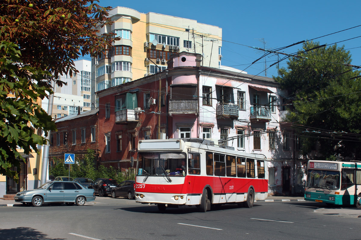 Саратов, ЗиУ-682Г-016.02 № 2257