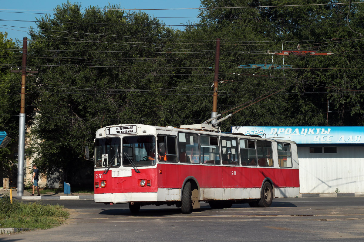 Саратов, ЗиУ-682Г-012 [Г0А] № 1241